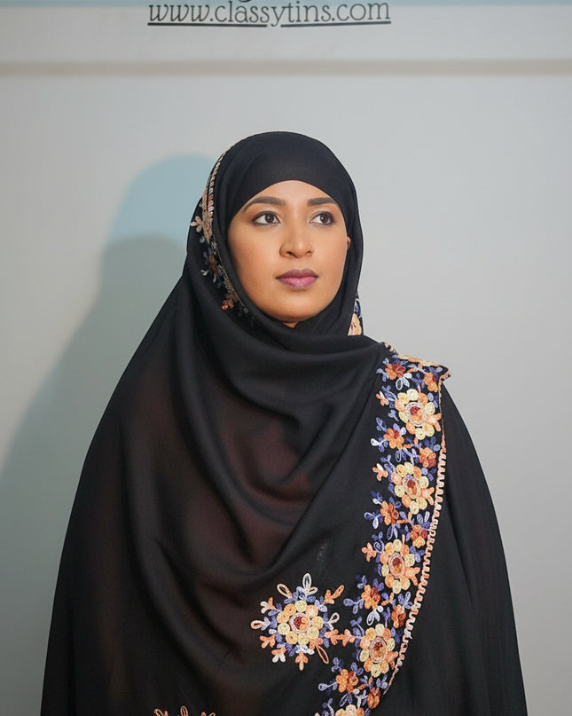 Foulard Amira aux fleurs - Noir