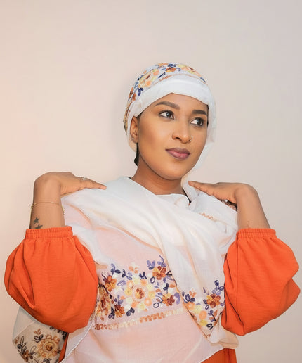 Foulard Amira aux fleurs - Blanc