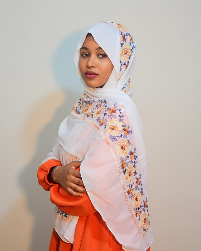 Foulard Amira aux fleurs - Blanc