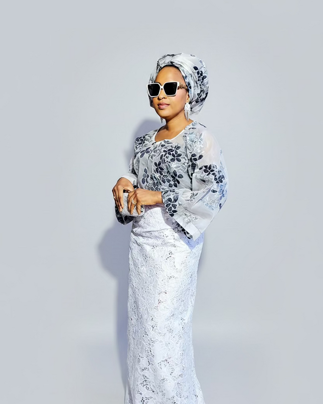 Ensemble anango dentelle brocart - Noir blanc