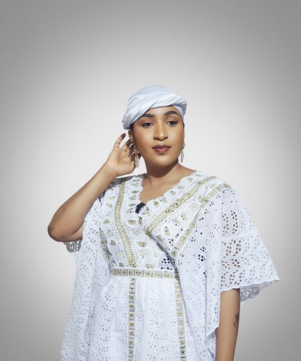 Makeba en dentelle - Blanc gold