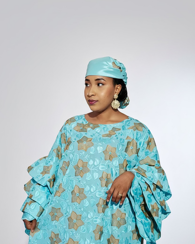 Robe dentelle en manches flûte - Turquoise