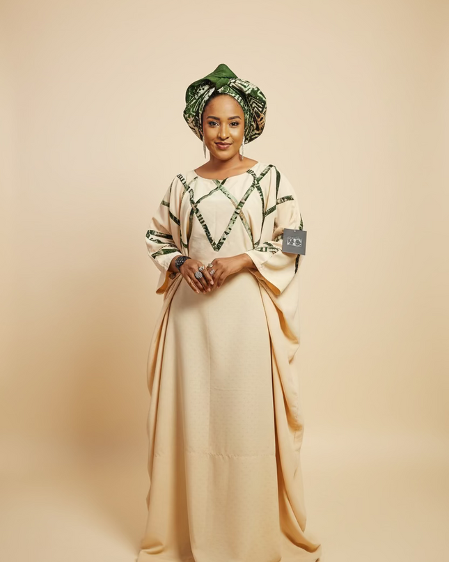 Boubou salima aux motifs adire - Beige