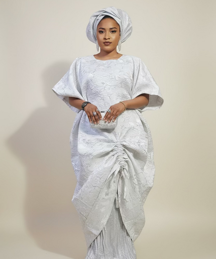 Ensemble brocart rétractable avec sous robe plissé - Blanc
