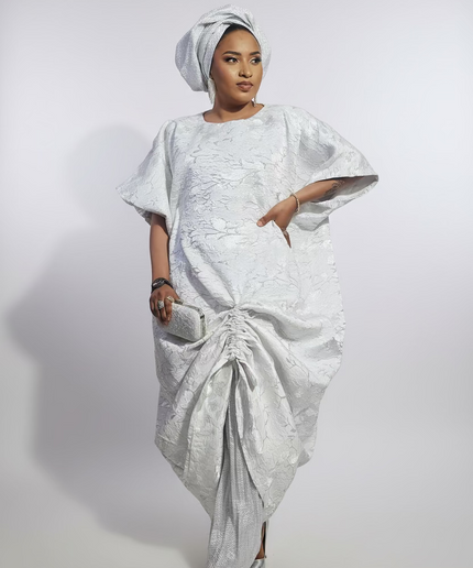 Ensemble brocart rétractable avec sous robe plissé - Blanc