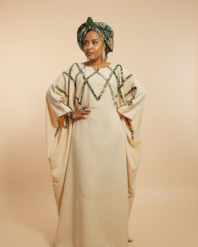 Boubou salima aux motifs adire - Beige